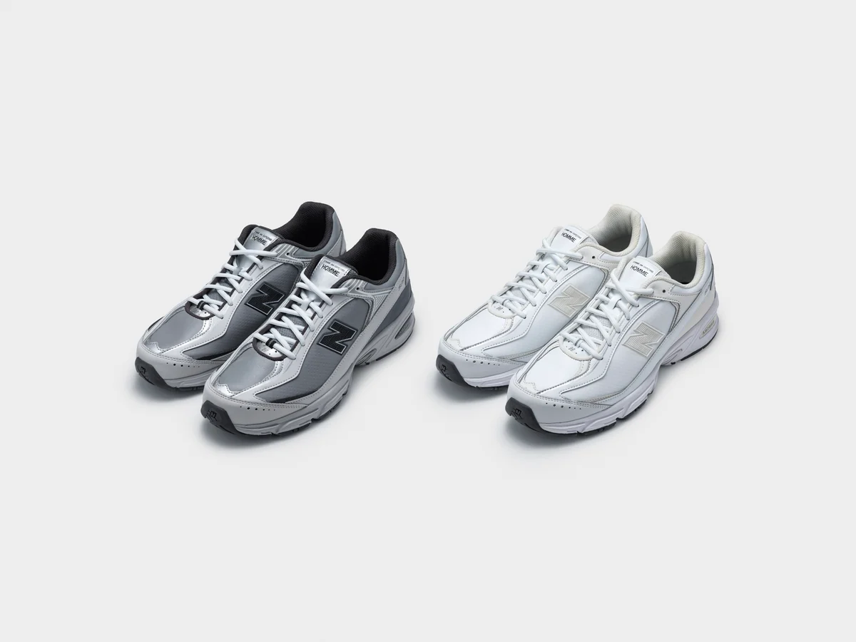 コム デ ギャルソン・オム × ニューバランス「509」のグレーとホワイト。ニューバランス提供の画像で、FASHIONSNAPの記事に掲載されたものです。