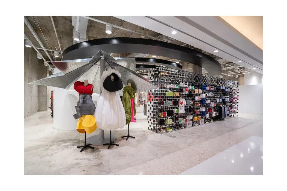 COMME des GARÇONS バンコク — 2020年移転・新店舗の記録