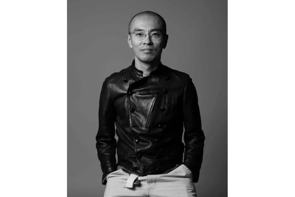 加茂克也の肖像。